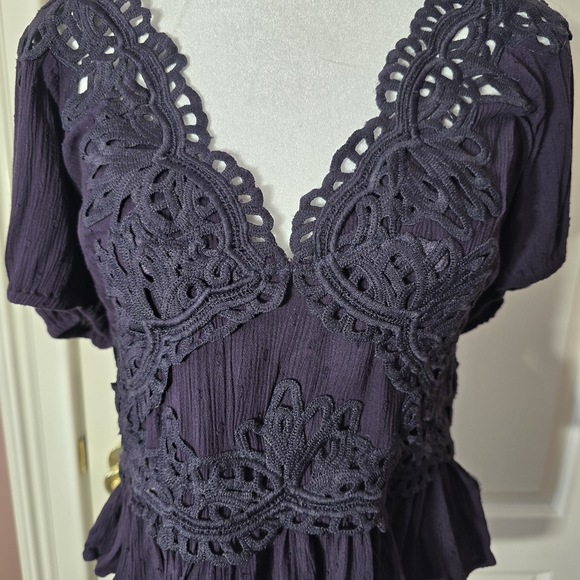 Free People "Sweet Roses" Lace Crochet Pullover Blouse. - Picture 2 of 9